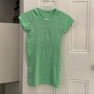 Lululemon Swiftly Tech Short Sleeve
